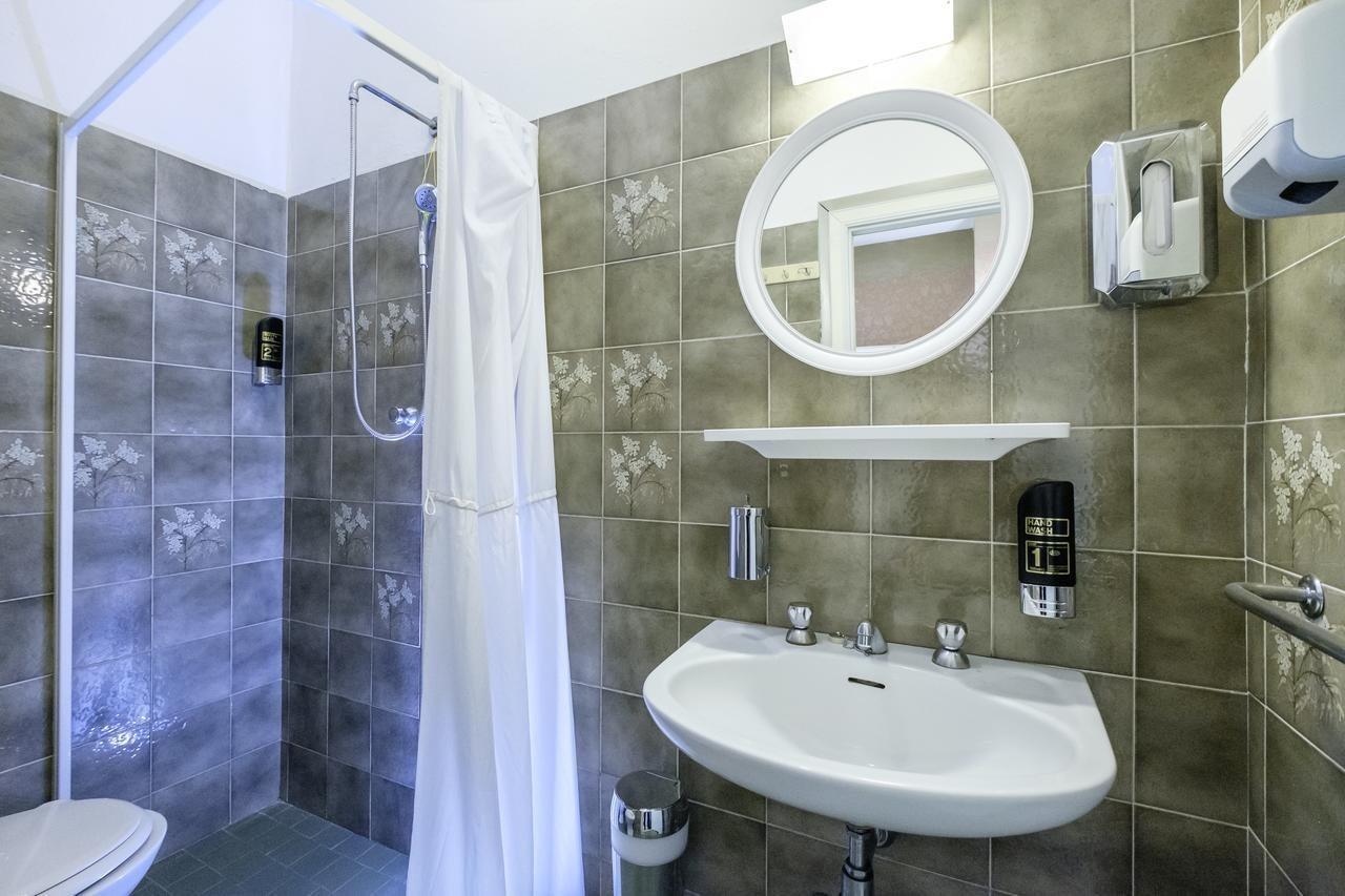 Hotel Giumer Rimini Eksteriør bilde