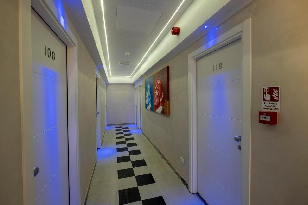 Hotel Giumer Rimini Eksteriør bilde