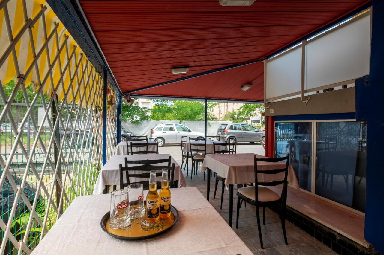 Hotel Giumer Rimini Eksteriør bilde