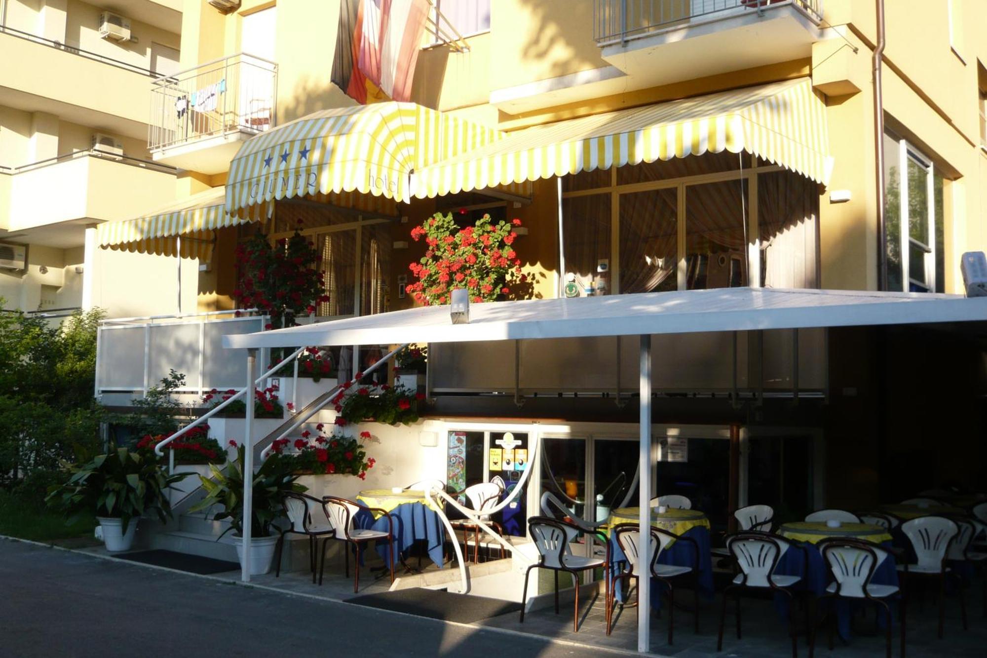 Hotel Giumer Rimini Eksteriør bilde